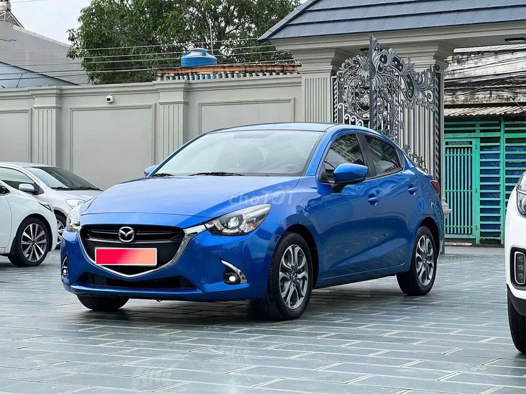 Mazda 2 2018 photo 3
