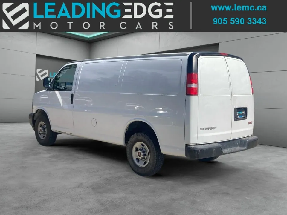 GMC Savana 2019 photo 3