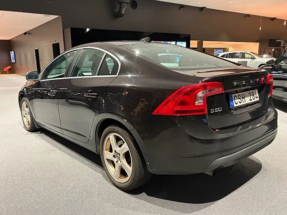 Volvo S60 2011 photo 3