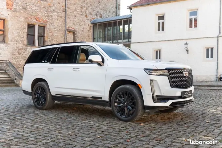 Cadillac Escalade 2024 photo 2