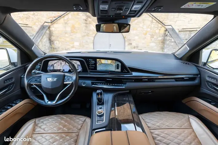 Cadillac Escalade 2024 photo 3