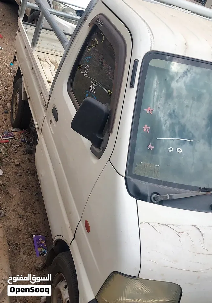 Suzuki Carry 2000 photo 4