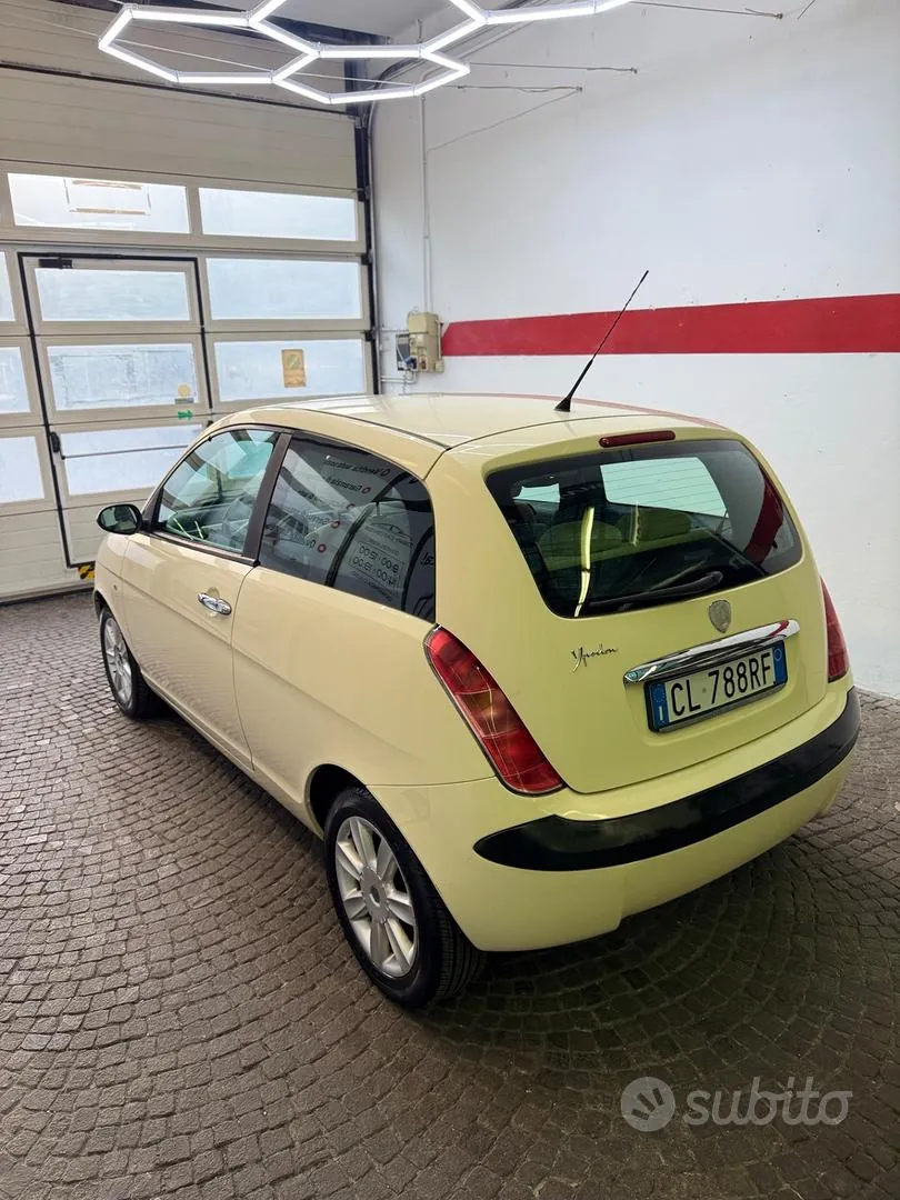 Lancia Ypsilon 2004 photo 5
