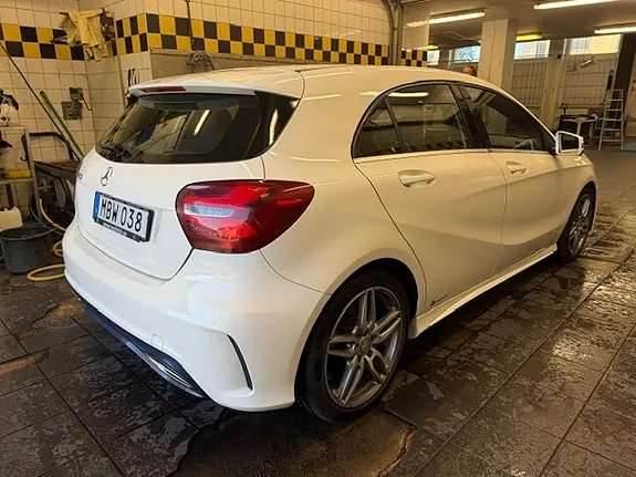 Mercedes-Benz A180 2016 photo 5