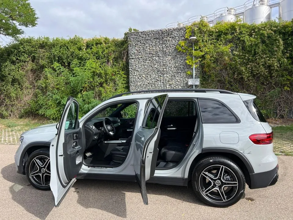 Mercedes-Benz Glb 250