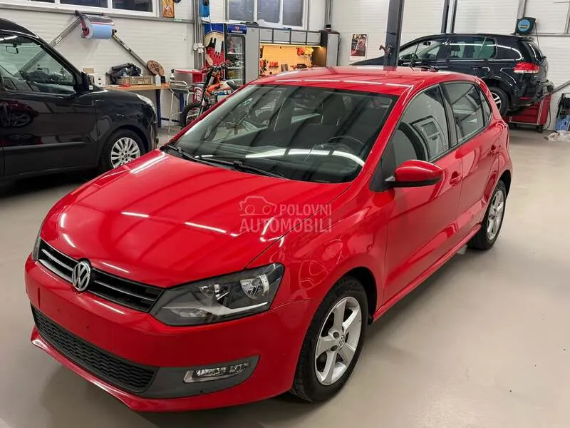 Volkswagen Polo 2010 photo 3