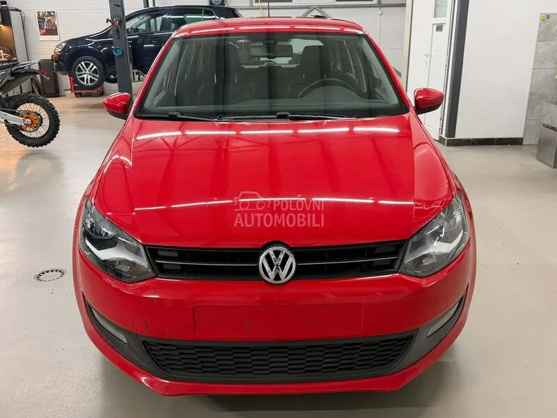 Volkswagen Polo 2010 photo 2