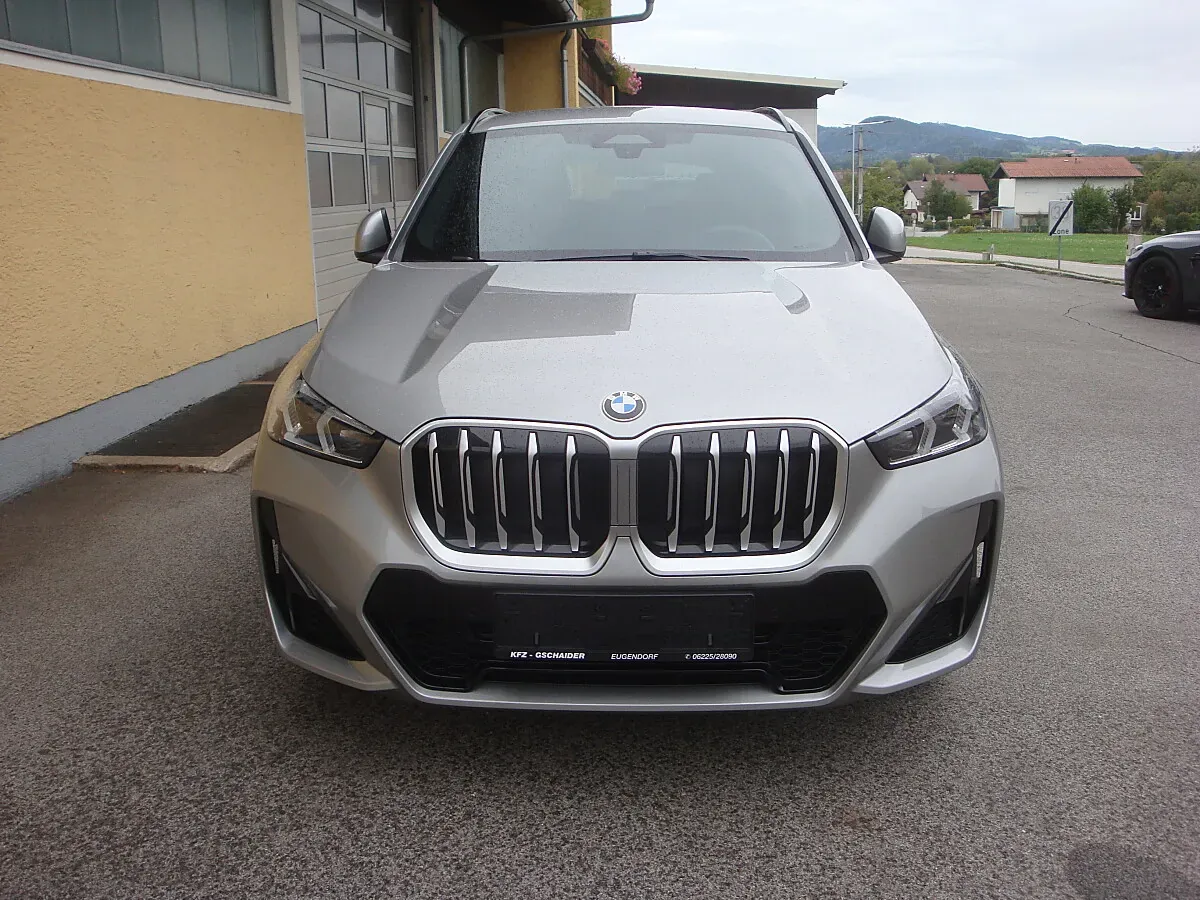 BMW X1 2025 photo 2