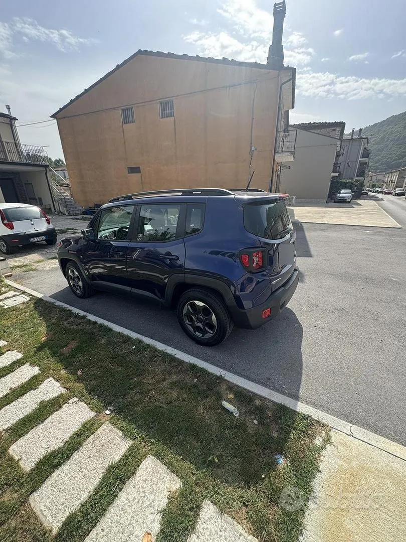Jeep Renegade 2016 photo 2