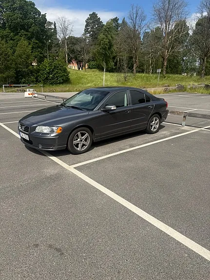 Volvo S60 2009 photo 2