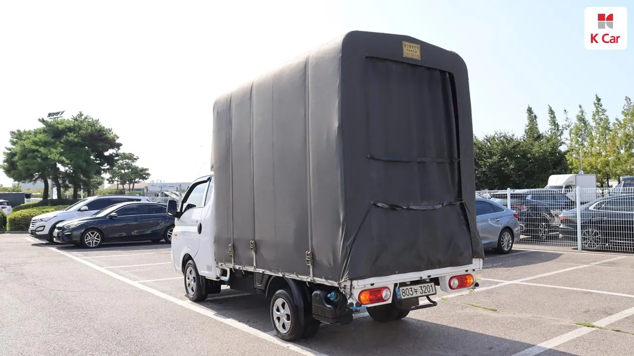 Hyundai Porter 2 Crdi Cargo 2023 photo 2