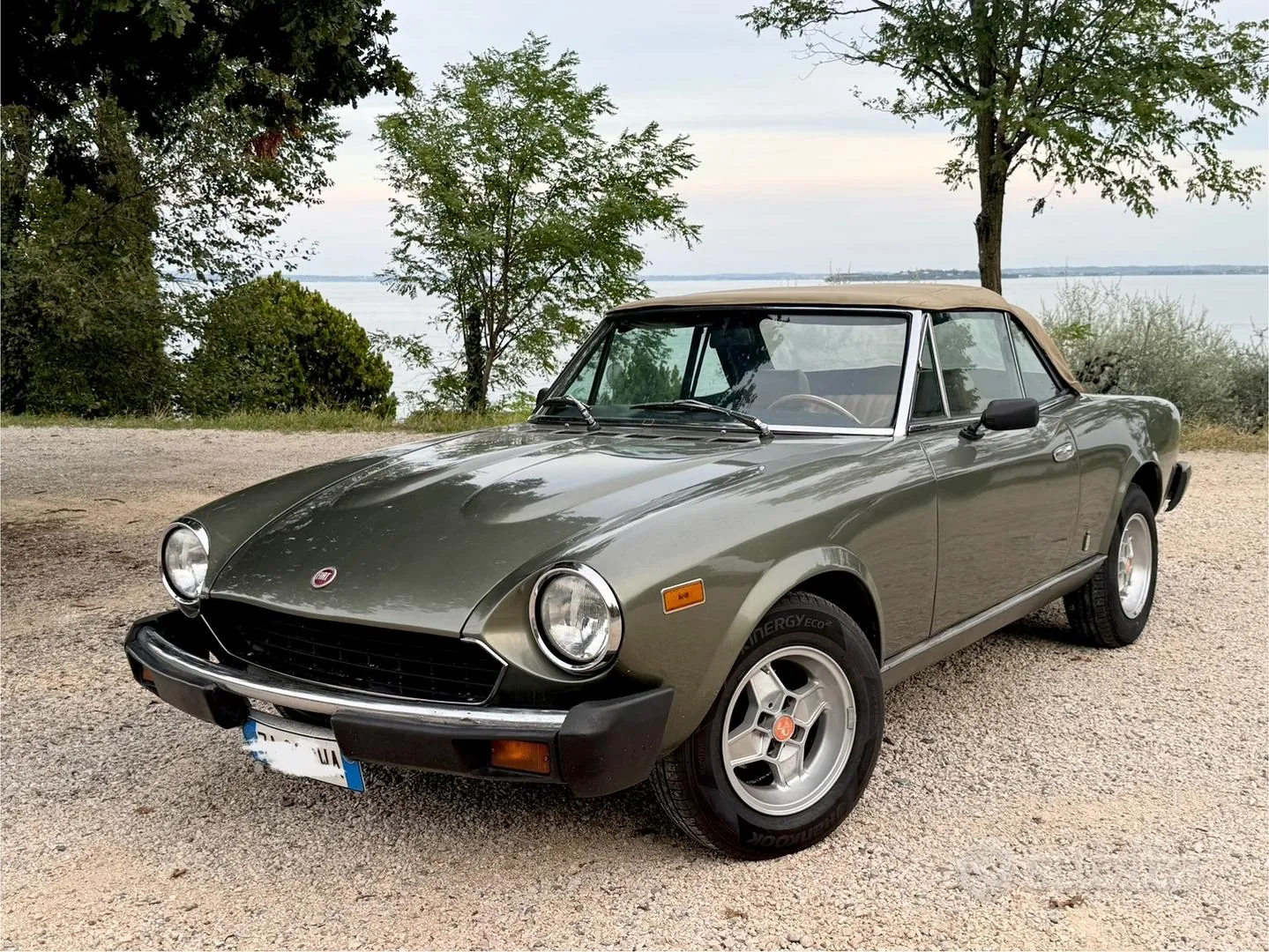 Fiat 124 Spider 2018 photo 2