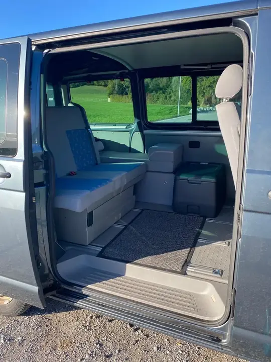 Volkswagen Multivan 2006 photo 3