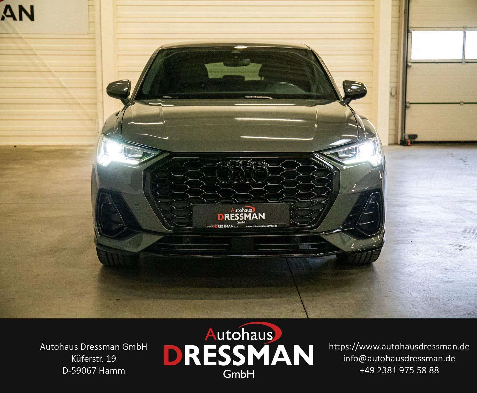 Audi Q3 2022 photo 2