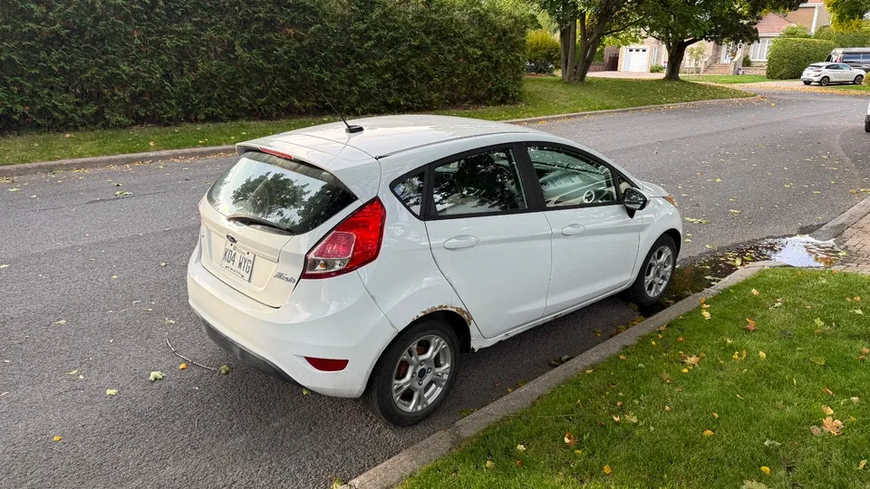 Ford Fiesta 2015 photo 4