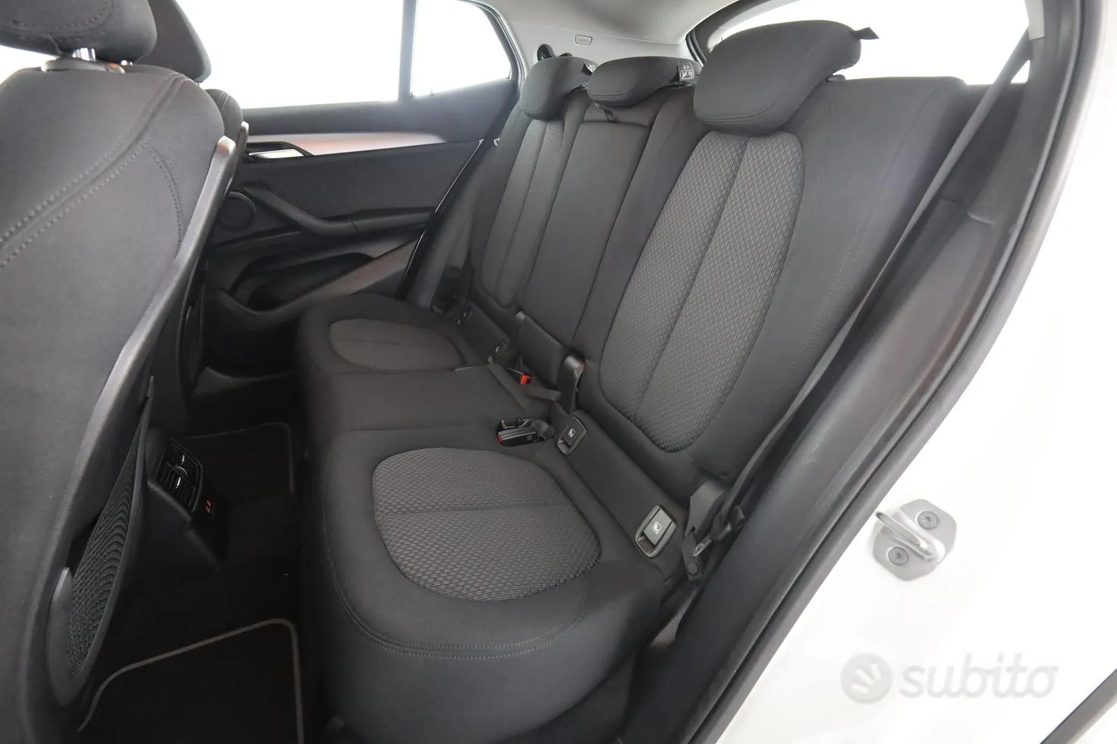 BMW X2 2023 photo 3