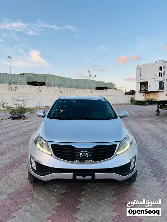 Kia Sportage 2012 photo 2