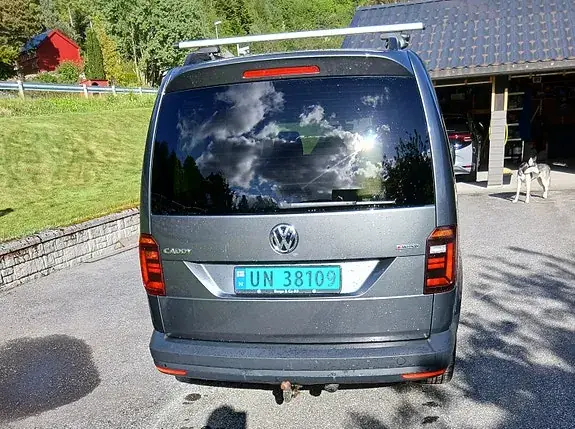 Volkswagen Caddy Maxi 2018 photo 5