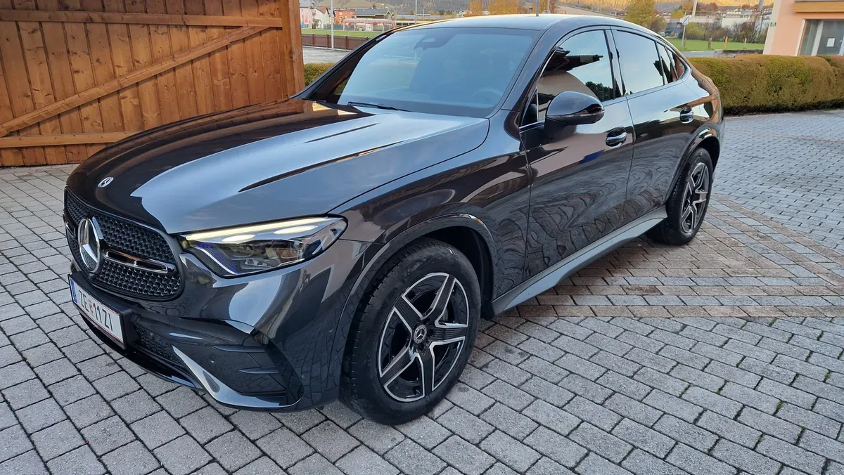 Mercedes-Benz Glc-Class 2024 photo 2