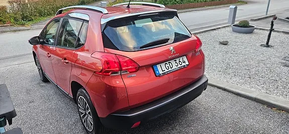 Peugeot 2008 2015 photo 4