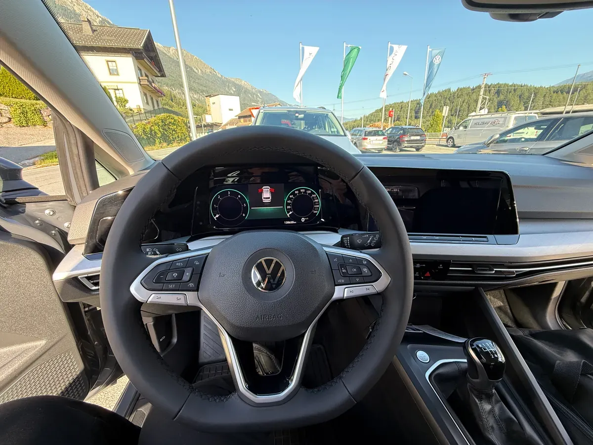 Volkswagen Golf 2021 photo 3