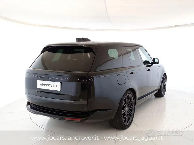 Land Rover Range Rover 2024 photo 2