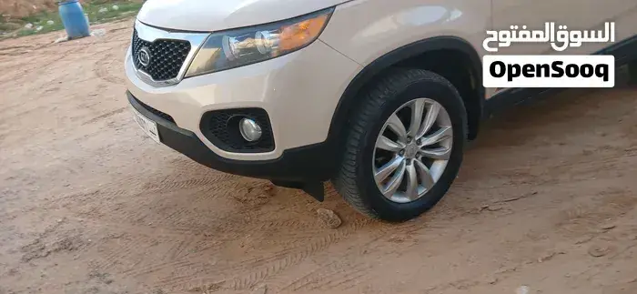 Kia Sorento 2012 photo 4