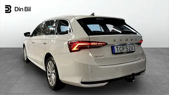 Skoda Octavia 2025 photo 3