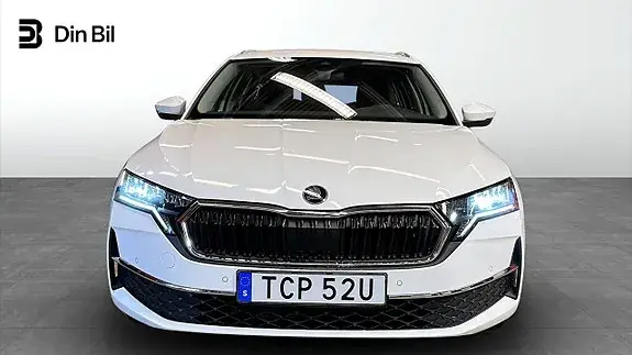 Skoda Octavia 2025 photo 4