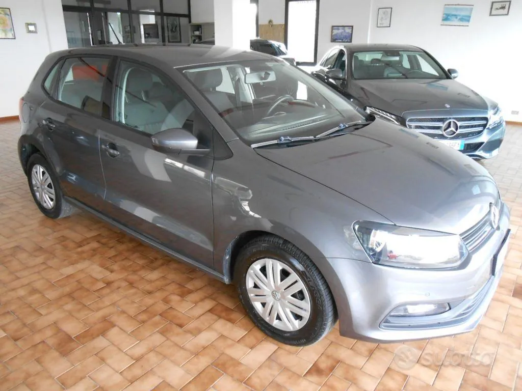 Volkswagen Polo 2016 photo 2