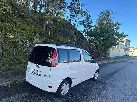 Toyota Yaris Verso 2001 photo 4