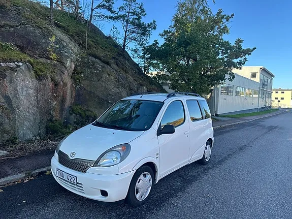 Toyota Yaris Verso