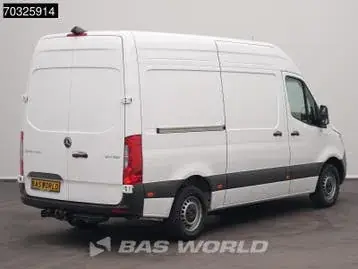 Mercedes-Benz Sprinter 2025 photo 2