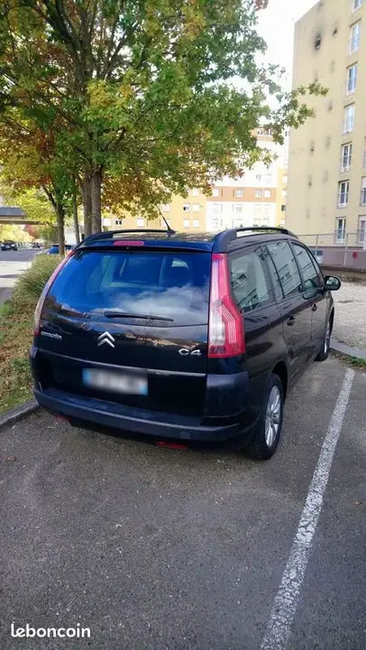 Citroen C4 Picasso 2007 photo 2