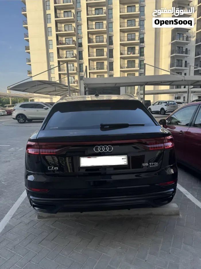 Audi Q8 2022 photo 2