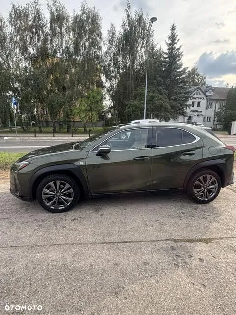 Lexus Ux