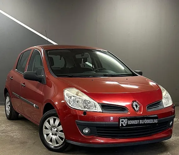 Renault Clio 2007 photo 3