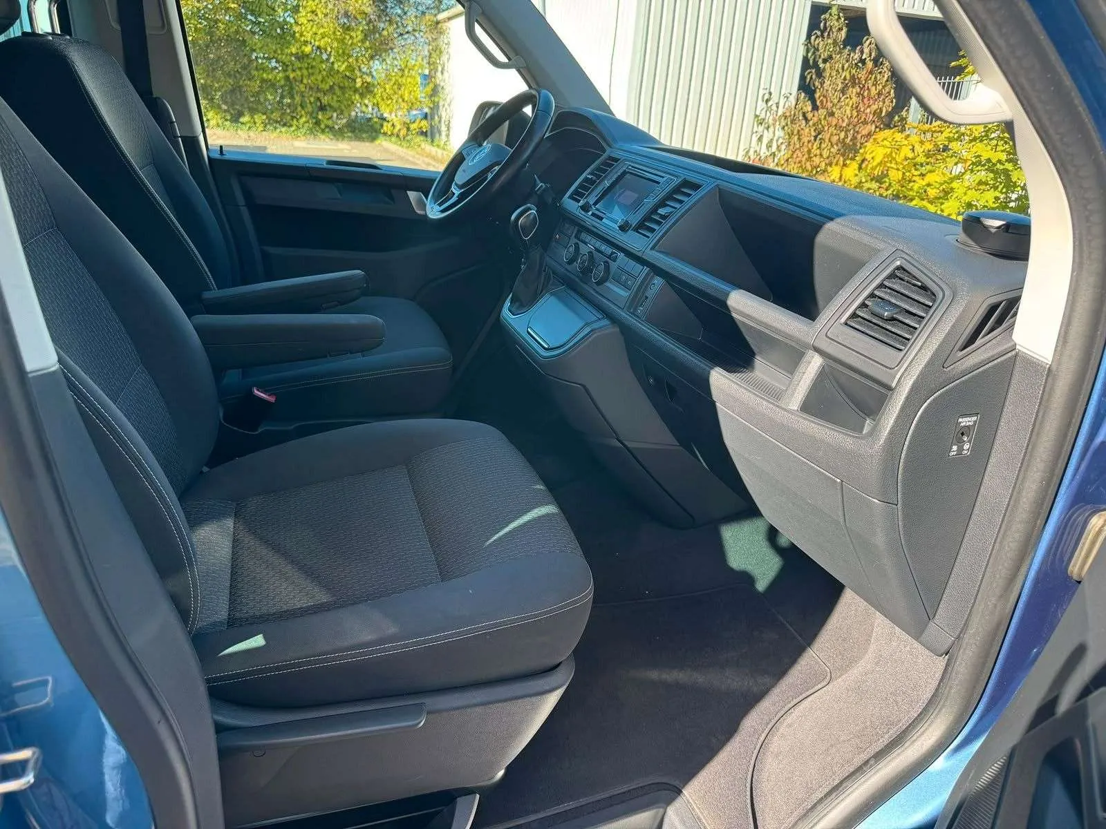 Volkswagen T6 Multivan Trendline 2018 photo 5