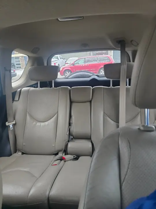 Toyota Rav4 2011 photo 5
