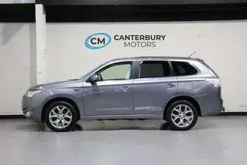 Mitsubishi Outlander 2014 photo 5