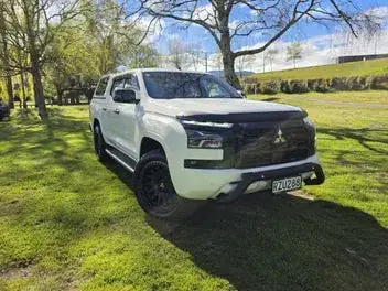Mitsubishi Triton 2026 photo 2