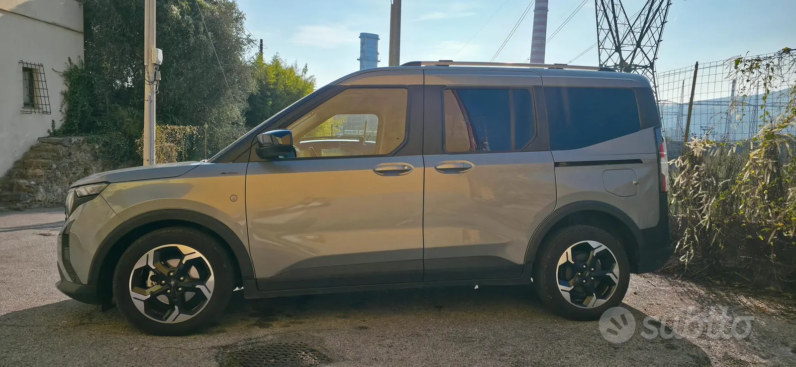 Ford Tourneo Courier 2024 photo 4