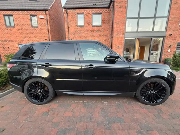 Land Rover Range Rover Sport 2016 photo 3