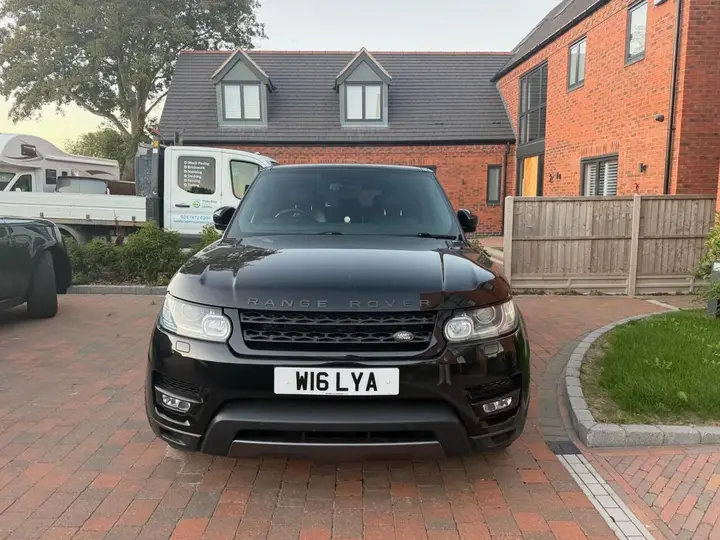 Land Rover Range Rover Sport 2016 photo 2