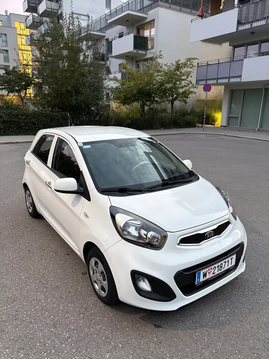 Kia Picanto 2015 photo 2
