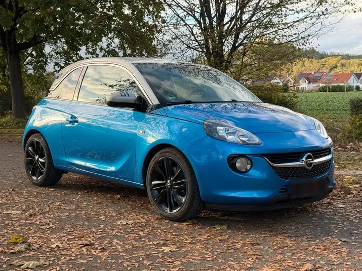 Opel Adam