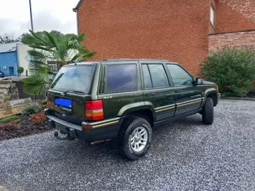 Jeep Cherokee