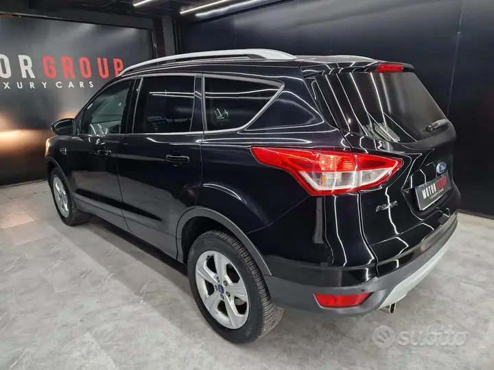 Ford Kuga 2015 photo 4