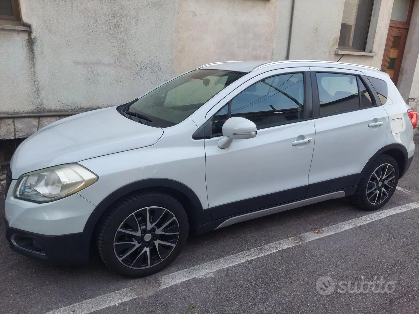 Suzuki S-Cross