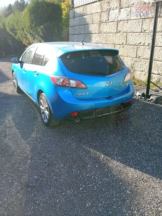 Mazda Mazda3 2009 photo 3